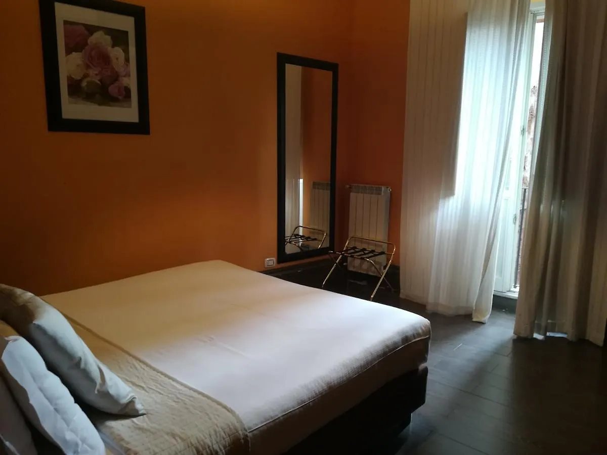 Locanda Degli Antiquari Róma 2*,